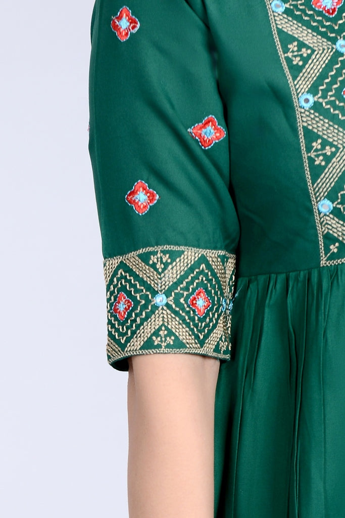 Green Straight Printed Designer Ethnic Wear