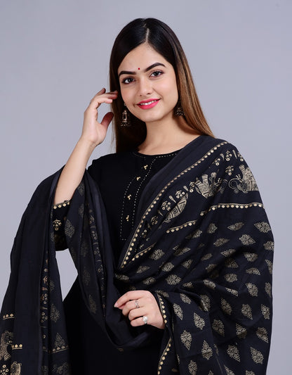 Black Straight Solid Kurta with Pant and Dupatta