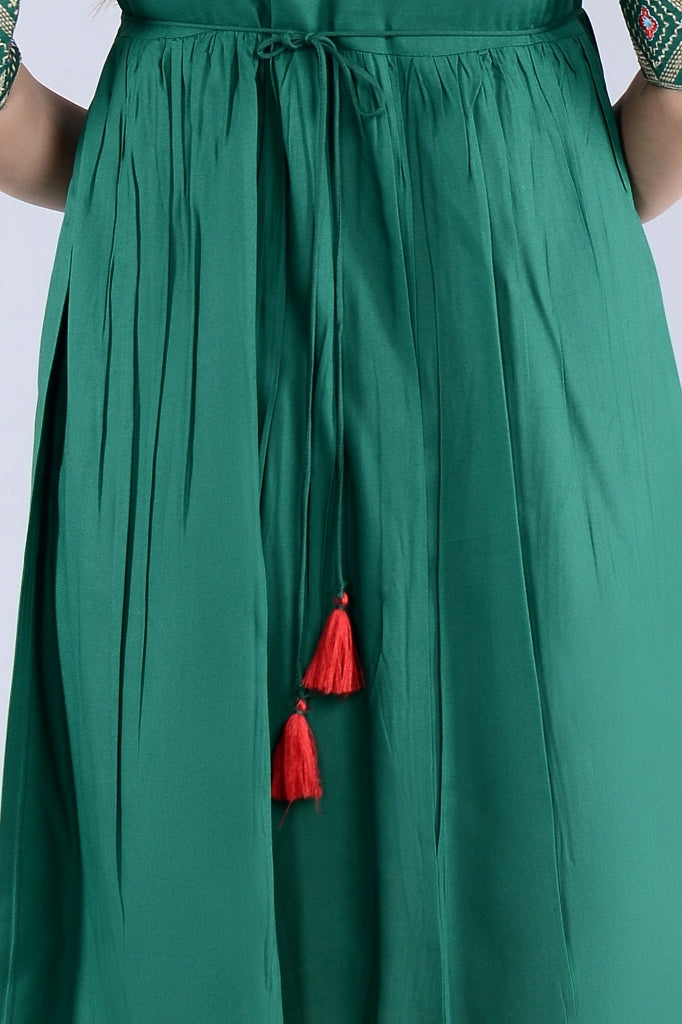 Green Straight Printed Designer Ethnic Wear