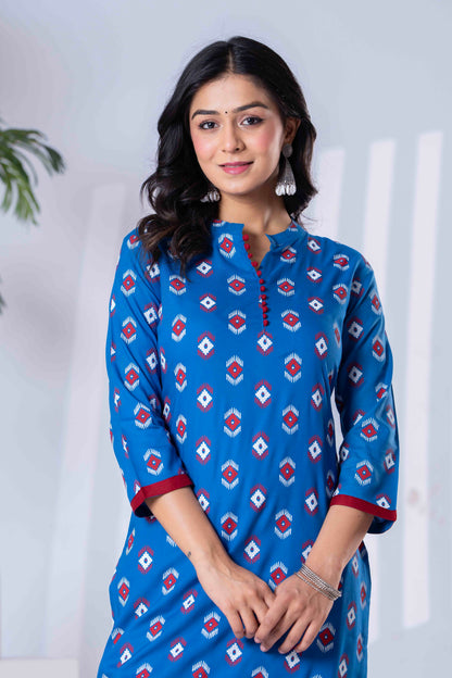 Women's Blue Printed Straight Kurta with White Pants