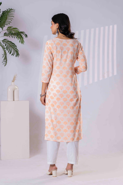 Women Solid White Kurta Pants Set