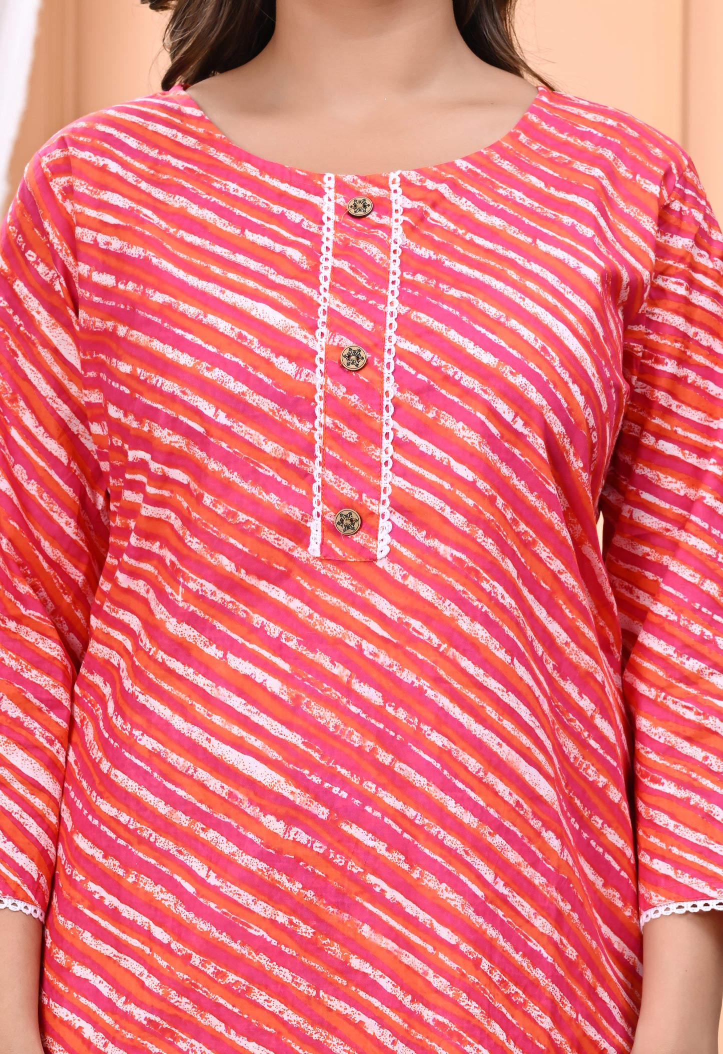 Women's Pink & Orange Leheriya Printed Cotton Short Kurti